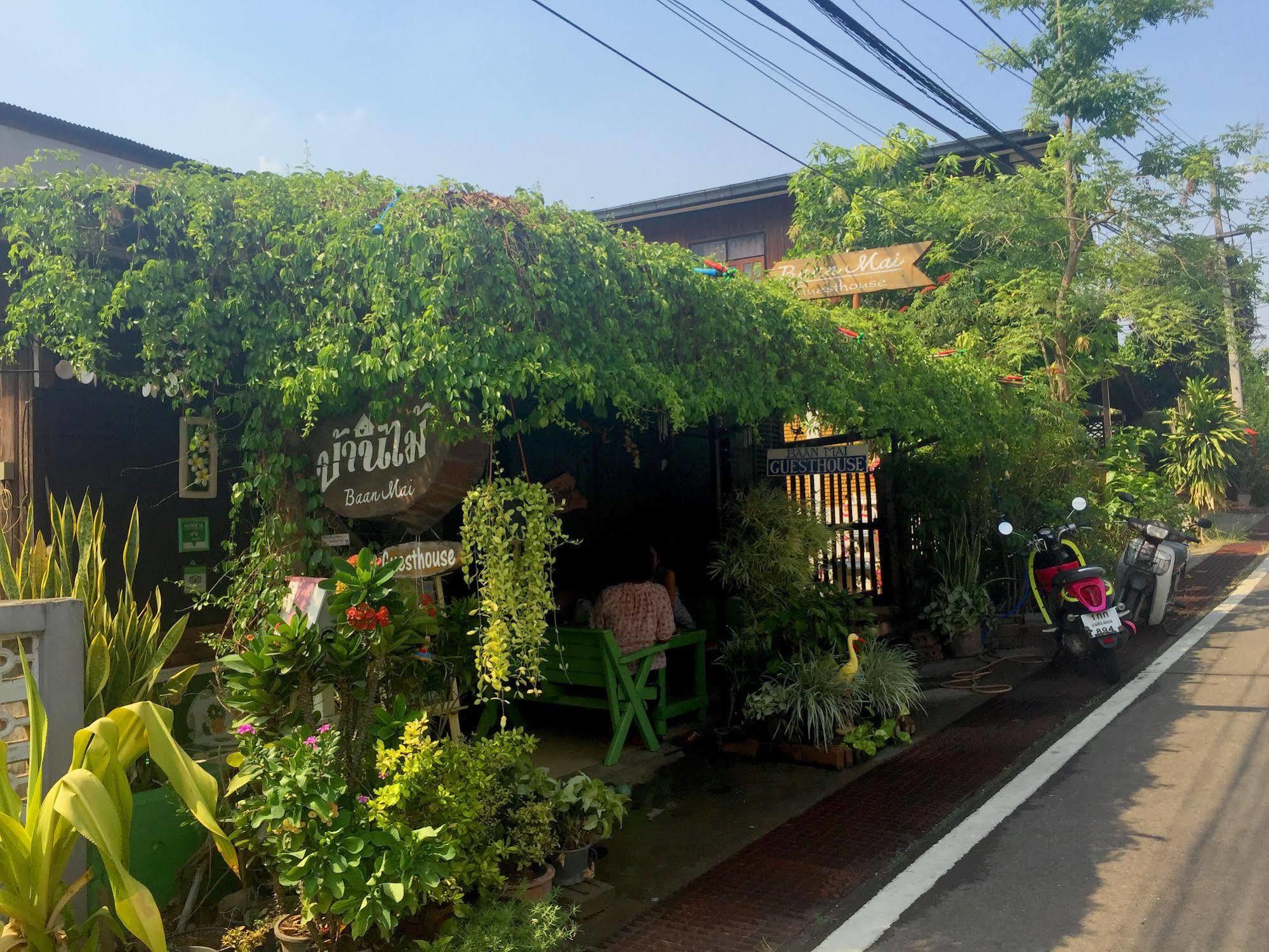 Baan Mai Guesthouse Mae Hong Son Esterno foto